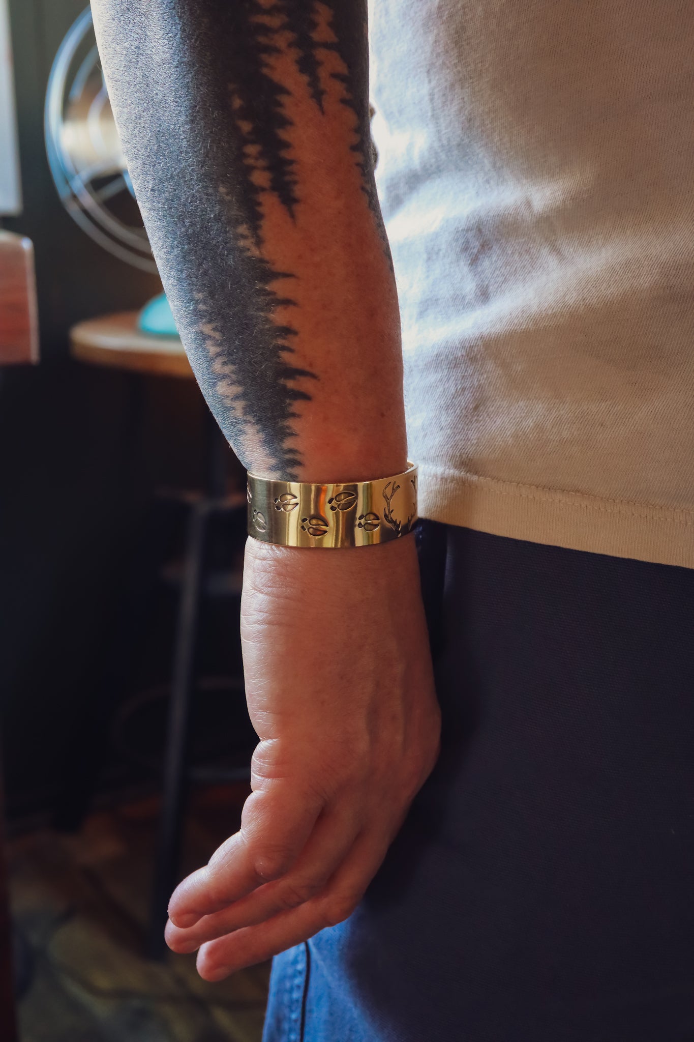 the Heȟáka Cuff